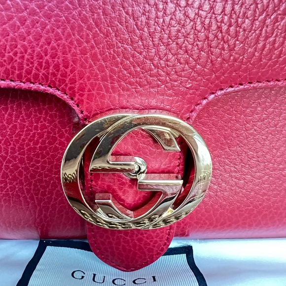 Gucci Calfskin Interlocking G Shoulder bag - Picture 7 of 16